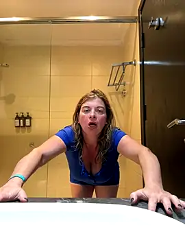 Lombada online show from 10.11.25