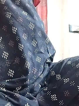 miss-Riy online show from 10.08.25