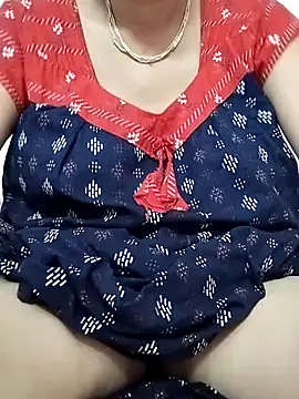 miss-Riy online show from 11.18.25