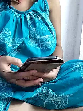 miss-Riy online show from 06.04.26