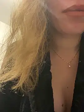 EvaRush online show from 12.20.24