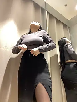 Chloe  Moon online show from 01.04.25