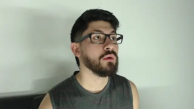 Snapshot of Galit_g chatting on 11.17.25 Galit g online show from 11.17.25