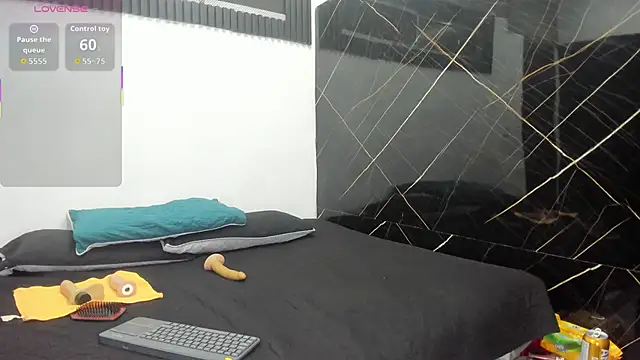 Analiasmith89 online show from 10.11.25