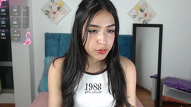 LilyMadisson F w online show from 01.22.25