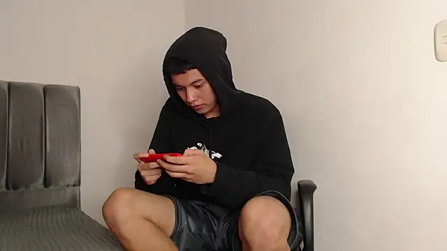 alex-lover online show from 03.06.25