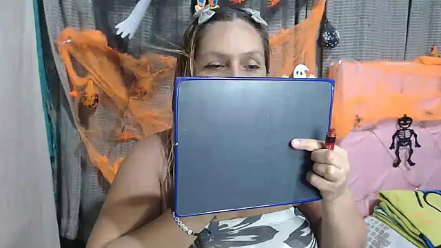 mom son dirty online show from 10.28.25