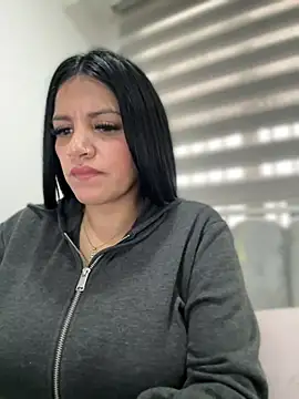 Snapshot of Milff_parkerrr chatting on 01.14.25 Milff parkerrr online show from 01.14.25