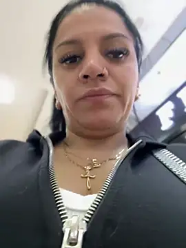 Snapshot of Milff_parkerrr chatting on 01.18.25 Milff parkerrr online show from 01.18.25