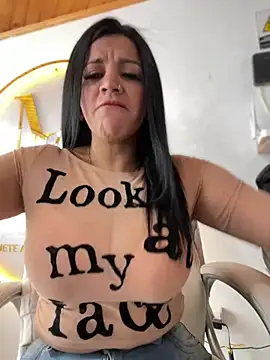 Snapshot of Milff_parkerrr chatting on 02.05.25 Milff parkerrr online show from 02.05.25