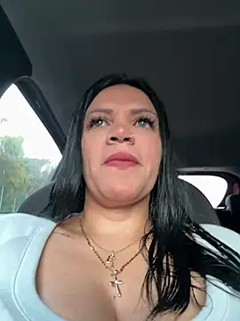 Snapshot of Milff_parkerrr chatting on 02.17.25 Milff parkerrr online show from 02.17.25