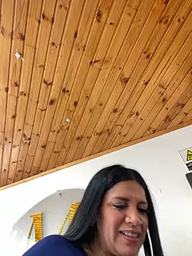 Snapshot of Milff_parkerrr chatting on 03.05.25 Milff parkerrr online show from 03.05.25