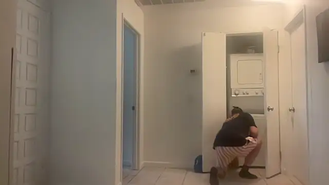 Snapshot of _Studio4Three_ chatting on 01.14.26 Studio4Three online show from 01.14.26