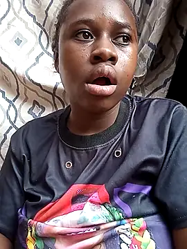 Snapshot of Sassy_boobs21 chatting on 03.16.26 Sassy boobs21 online show from 03.16.26