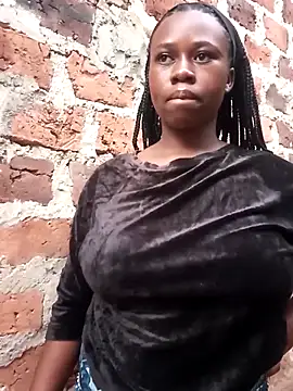 Snapshot of Sassy_boobs21 chatting on 04.10.26 Sassy boobs21 online show from 04.10.26