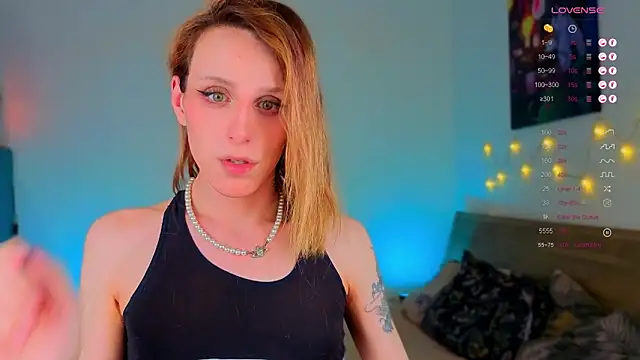 Snapshot of _yourFoxy_ chatting on 05.15.26 yourFoxy online show from 05.15.26
