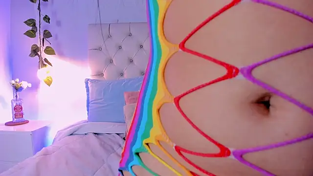 Snapshot of Isabella_Flowers chatting on 02.19.25 Isabella Flowers online show from 02.19.25