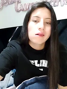 Snapshot of Salomecam30 chatting on 02.20.25 Salomecam30 online show from 02.20.25