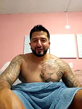 Snapshot of Drake_Smith1 chatting on 10.26.25 Drake Smith1 online show from 10.26.25