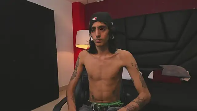 Matthew Dixonn online show from 12.21.24