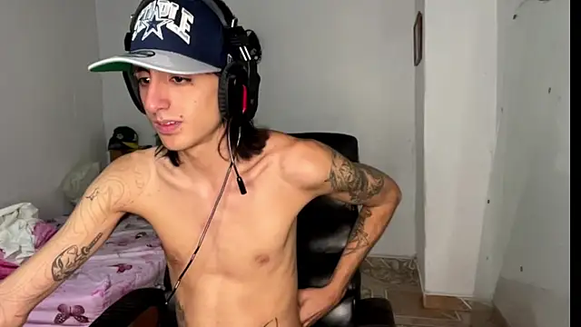 Matthew Dixonn online show from 02.07.25