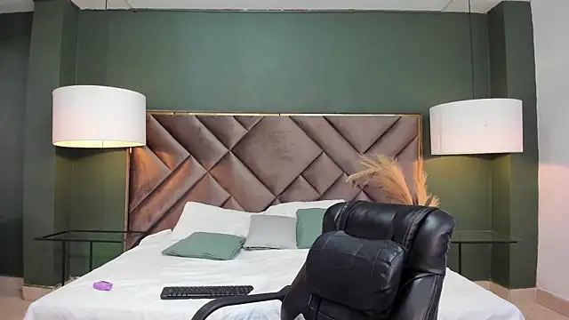 Matthew Dixonn online show from 02.07.25