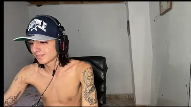 Matthew Dixonn online show from 02.11.25