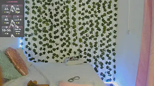 Snapshot of daren_paulina chatting on 03.02.25 daren paulina online show from 03.02.25