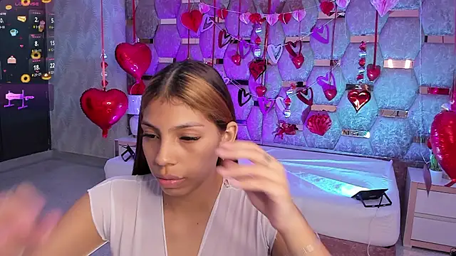 LunaAridi online show from 02.05.26