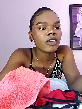 CamiEstrada online show from 01.31.25