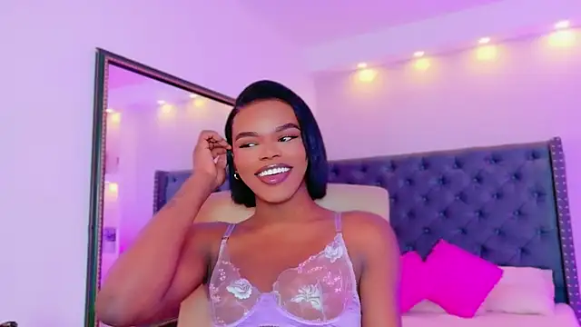 CamiEstrada online show from 09.25.25