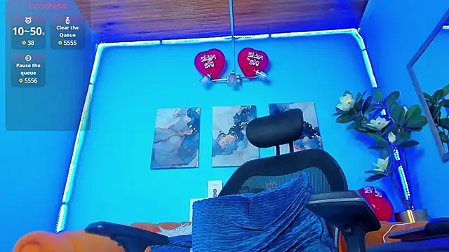 Snapshot of _hairybeard_ chatting on 02.21.25 hairybeard online show from 02.21.25