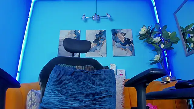 Snapshot of _hairybeard_ chatting on 02.27.25 hairybeard online show from 02.27.25