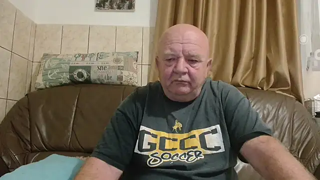 fullballs6 online show from 10.11.25