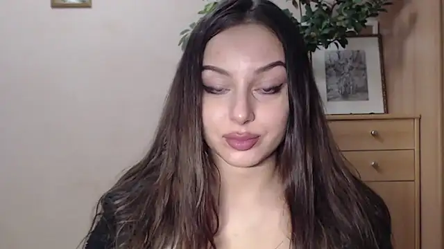 Snapshot of courtneyPerfect chatting on 01.13.25 courtneyPerfect online show from 01.13.25