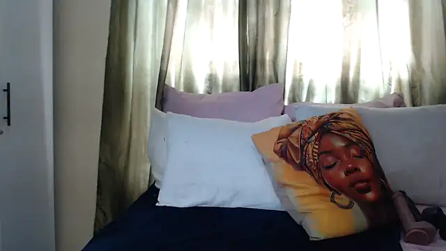 Foxybrownxx1 online show from 11.27.25