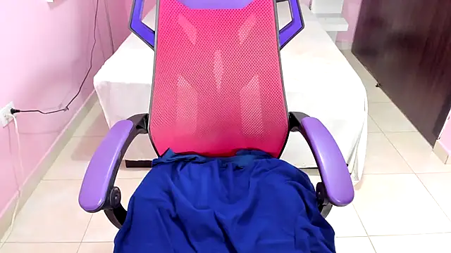 mommy whore slut online show from 03.14.25