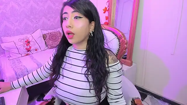 Sexy cristall  online show from 02.25.25