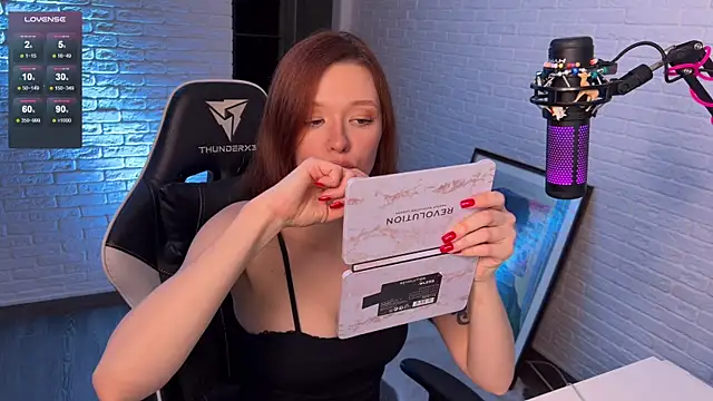 mirai meeow online show from 01.19.25