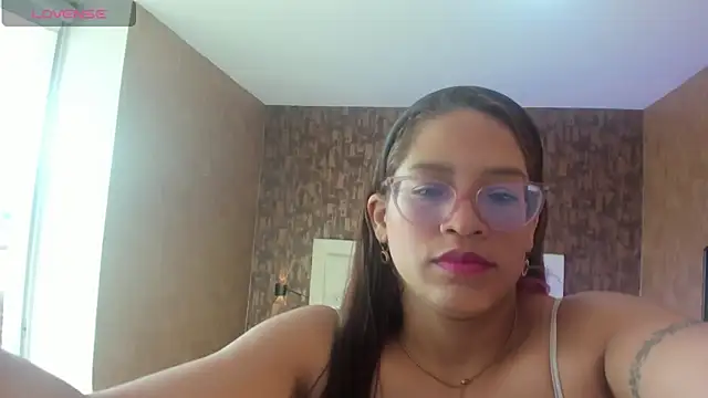 samantha  karolstone online show from 01.29.25