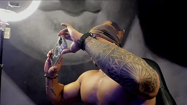 bradley smith online show from 02.20.25