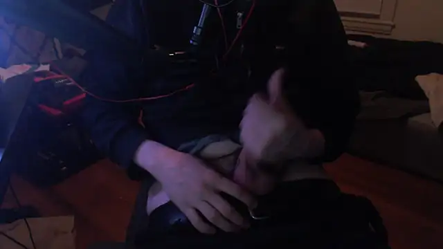 Snapshot of chicostick413 chatting on 03.13.25 chicostick413 online show from 03.13.25