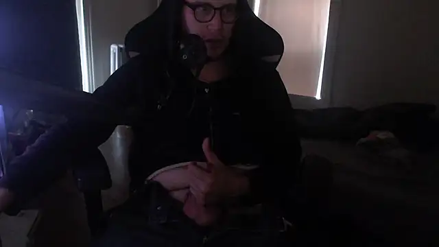 Snapshot of chicostick413 chatting on 10.19.25 chicostick413 online show from 10.19.25