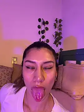 Snapshot of Bckystonee chatting on 02.28.26 Bckystonee online show from 02.28.26