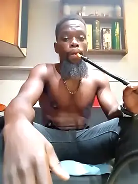 Chocolate factory man online show from 12.04.24