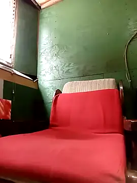 Chocolate factory man online show from 12.14.24