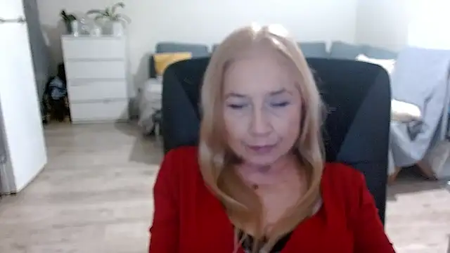 Snapshot of sofia_xkiss chatting on 01.08.25 sofia xkiss online show from 01.08.25