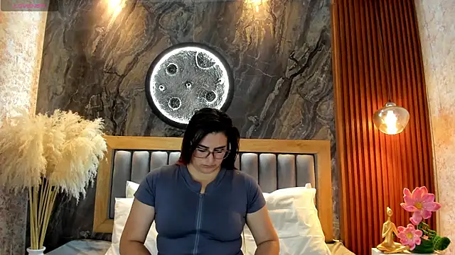 BellaPeers  online show from 04.24.26