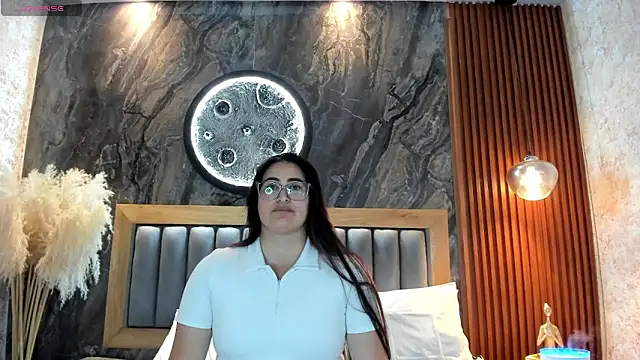 BellaPeers  online show from 05.12.26