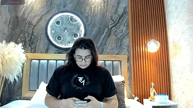BellaPeers  online show from 05.21.26